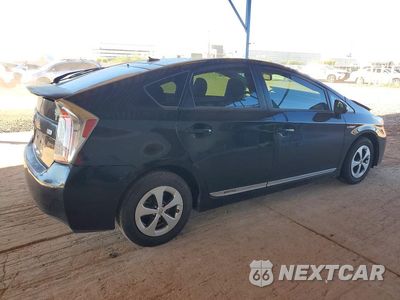 Trzecie zdjęcie samochodu z tyłu: 2013 TOYOTA PRIUS FOUR VIN:JTDKN3DU9D0349933 - miniatura