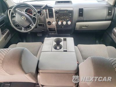 Zdjęcie 8 z 13 samochodu: 2012 TOYOTA TUNDRA CREWMAX SR5 VIN:5TFEY5F16CX122529 - miniatura