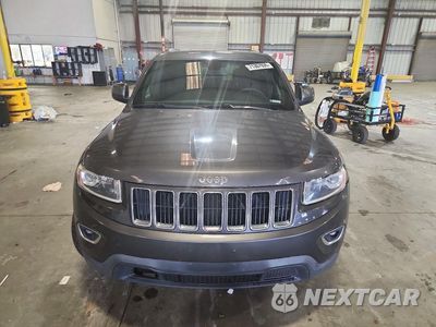 Piąte zdjęcie samochodu w środku: 2016 JEEP GRAND CHEROKEE LAREDO VIN:1C4RJFAG0GC435774 - miniatura
