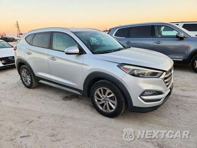 Czwarte zdjęcie samochodu z boku: 2018 HYUNDAI TUCSON SEL VIN:KM8J33A48JU677026 - miniatura