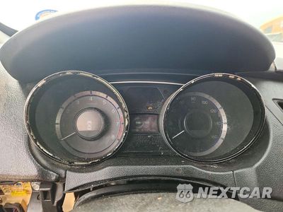 Zdjęcie 9 z 12 samochodu: 2013 HYUNDAI SONATA SE VIN:5NPEC4AC9DH562131 - miniatura