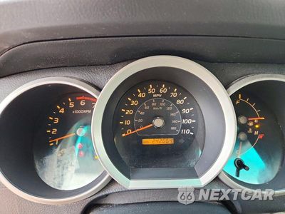 Zdjęcie 9 z 14 samochodu: 2006 TOYOTA 4RUNNER SR5 VIN:JTEBU14R560101891 - miniatura