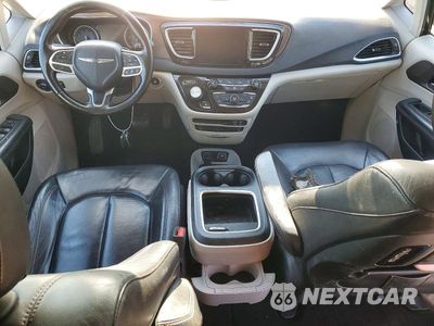Zdjęcie 8 z 13 samochodu: 2017 CHRYSLER PACIFICA VIN:2C4RC1EG9HR652787 - miniatura