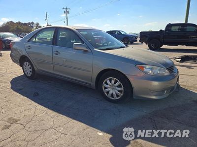 Czwarte zdjęcie samochodu z boku: 2005 TOYOTA CAMRY LE VIN:4T1BE32K75U984267 - miniatura