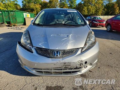 Piąte zdjęcie samochodu w środku: 2013 HONDA FIT VIN:JHMGE8H30DC081906 - miniatura