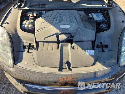 Zdjęcie 11 z 12 samochodu: 2019 PORSCHE CAYENNE VIN:WP1AA2AY5KDA03830 - miniatura