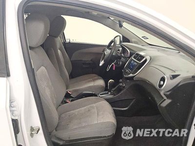 Zdjęcie 14 z 14 samochodu: 2020 CHEVROLET SONIC VIN:1G1JG6SB6L4114866 - miniatura