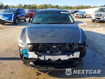 Piąte zdjęcie samochodu w środku: 2017 MAZDA 6 TOURING VIN:JM1GL1V57H1111649 - miniatura