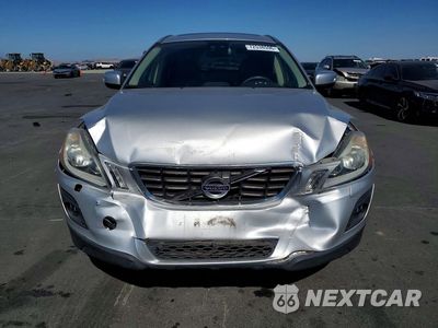Piąte zdjęcie samochodu w środku: 2010 VOLVO XC60 T6 VIN:YV4992DZXA2032765 - miniatura