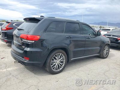 Trzecie zdjęcie samochodu z tyłu: 2017 JEEP GRAND CHEROKEE SUMMIT VIN:1C4RJFJT1HC696023 - miniatura