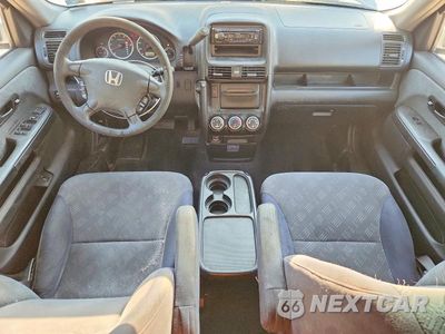 Zdjęcie 8 z 13 samochodu: 2006 HONDA CR-V EX VIN:SHSRD78886U445507 - miniatura