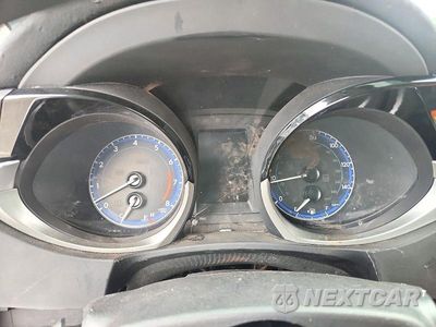 Zdjęcie 9 z 12 samochodu: 2015 TOYOTA COROLLA L VIN:5YFBURHE7FP194378 - miniatura