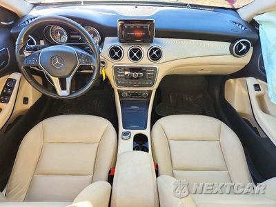 Zdjęcie 8 z 12 samochodu: 2015 MERCEDES-BENZ GLA 250 4MATIC VIN:WDCTG4GB4FJ069018 - miniatura
