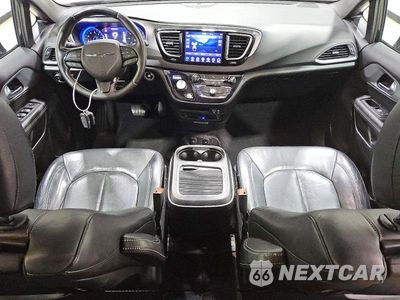 Zdjęcie 8 z 13 samochodu: 2018 CHRYSLER PACIFICA TOURING L PLUS VIN:2C4RC1EG4JR364519 - miniatura