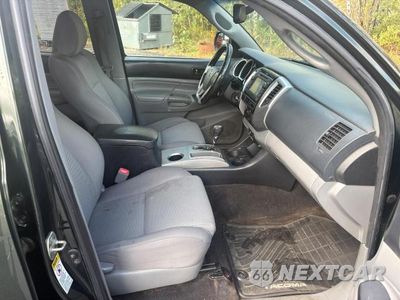 Piąte zdjęcie samochodu w środku: 2013 TOYOTA TACOMA DOUBLE CAB LONG BED VIN:3TMMU4FN9DM054660 - miniatura