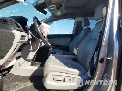 Zdjęcie 7 z 14 samochodu: 2019 HONDA ODYSSEY EXL VIN:5FNRL6H74KB012434 - miniatura