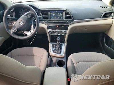 Zdjęcie 8 z 13 samochodu: 2020 HYUNDAI ELANTRA SEL VIN:KMHD84LF4LU064925 - miniatura