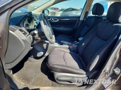 Zdjęcie 7 z 12 samochodu: 2018 NISSAN SENTRA SV VIN:3N1AB7AP7JL638840 - miniatura
