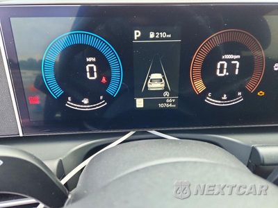 Zdjęcie 9 z 13 samochodu: 2026 HYUNDAI TUCSON SEL VIN:5NMJBCDE1TH720529 - miniatura