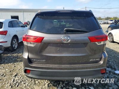 Zdjęcie 6 z 13 samochodu: 2017 TOYOTA HIGHLANDER XLE VIN:5TDJZRFH2HS403997 - miniatura