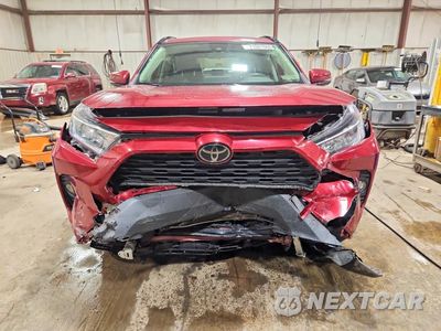 Piąte zdjęcie samochodu w środku: 2020 TOYOTA RAV4 XLE VIN:JTMP1RFV6LD053303 - miniatura