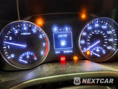 Zdjęcie 9 z 13 samochodu: 2018 HYUNDAI ELANTRA SEL VIN:5NPD84LF4JH212938 - miniatura