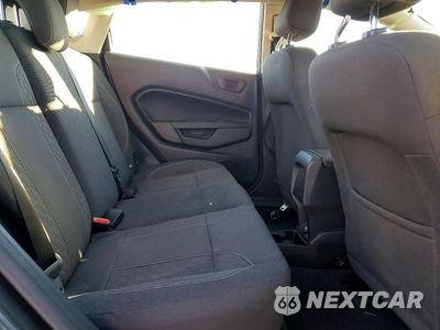 Zdjęcie 10 z 12 samochodu: 2019 FORD FIESTA SE VIN:3FADP4EJ6KM133972 - miniatura