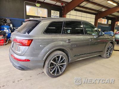 Trzecie zdjęcie samochodu z tyłu: 2022 AUDI Q7 VIN:WA1LXBF78ND009175 - miniatura