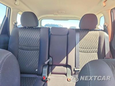 Zdjęcie 10 z 13 samochodu: 2019 NISSAN ROGUE SV VIN:5N1AT2MT3KC737704 - miniatura