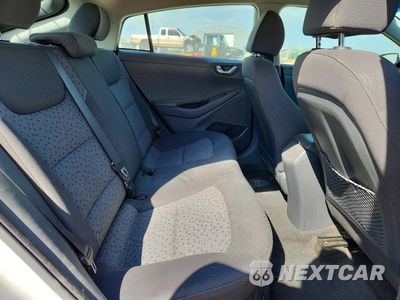 Zdjęcie 10 z 12 samochodu: 2018 HYUNDAI IONIQ BLUE VIN:KMHC65LC2JU075464 - miniatura