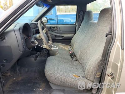 Zdjęcie 7 z 12 samochodu: 1999 CHEVROLET S TRUCK S10 VIN:1GCCS1446X8116650 - miniatura