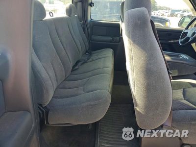Zdjęcie 10 z 12 samochodu: 2004 CHEVROLET SILVERADO C1500 VIN:2GCEC19T841222117 - miniatura