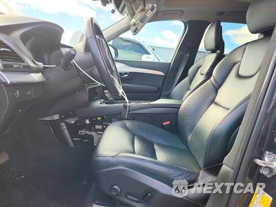 Zdjęcie 7 z 12 samochodu: 2016 VOLVO XC90 T5 VIN:YV4102XK4G1093291 - miniatura