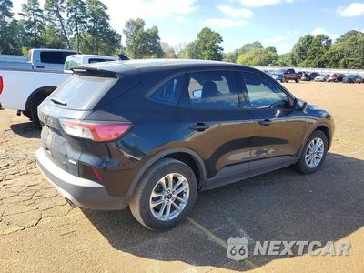 Trzecie zdjęcie samochodu z tyłu: 2020 FORD ESCAPE S VIN:1FMCU0F63LUA54835 - miniatura