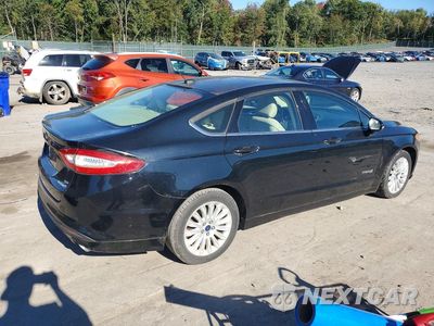 Trzecie zdjęcie samochodu z tyłu: 2016 FORD FUSION SE HYBRID VIN:3FA6P0LU3GR359475 - miniatura