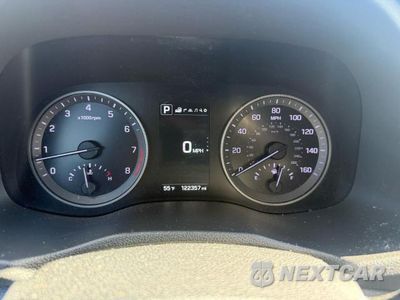 Zdjęcie 8 z 14 samochodu: 2016 HYUNDAI TUCSON LIMITED VIN:KM8J3CA28GU056814 - miniatura