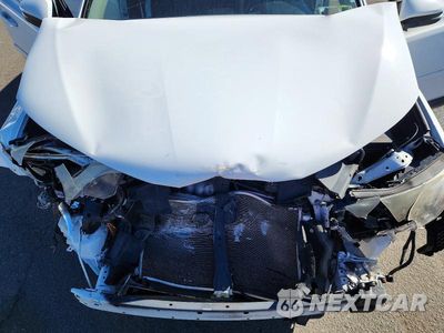 Zdjęcie 12 z 14 samochodu: 2017 TOYOTA RAV4 XLE VIN:JTMRFREV4HJ111638 - miniatura