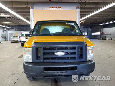Piąte zdjęcie samochodu w środku: 2008 FORD E350 BOX TRUCK VIN:1FDWE35L28DA76030 - miniatura