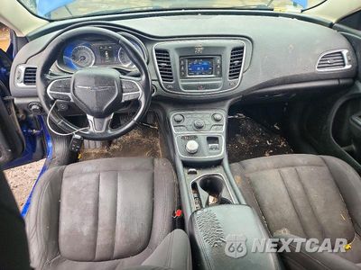 Zdjęcie 8 z 12 samochodu: 2015 CHRYSLER 200 LIMITED VIN:1C3CCCAB2FN538205 - miniatura
