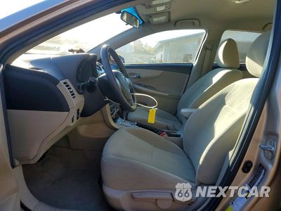 Zdjęcie 7 z 13 samochodu: 2013 TOYOTA COROLLA LE VIN:2T1BU4EE1DC947827 - miniatura