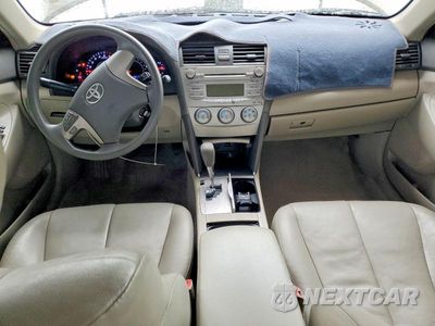 Zdjęcie 8 z 12 samochodu: 2010 TOYOTA CAMRY LE VIN:4T1BF3EK7AU018553 - miniatura