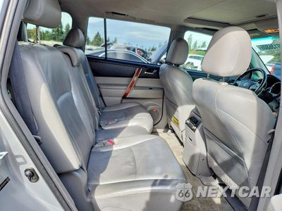 Zdjęcie 11 z 14 samochodu: 2010 TOYOTA HIGHLANDER LIMITED VIN:JTEDK3EH9A2164697 - miniatura