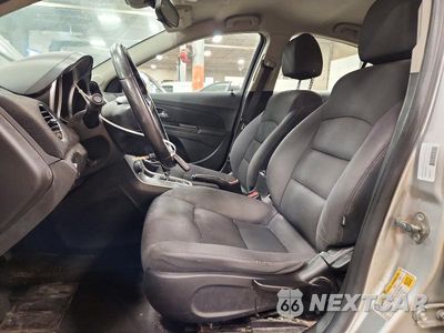 Zdjęcie 7 z 12 samochodu: 2014 CHEVROLET CRUZE LT VIN:1G1PC5SBXE7154742 - miniatura