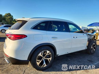 Trzecie zdjęcie samochodu z tyłu: 2025 MERCEDES-BENZ GLC 350E VIN:W1NKM5GB5SF396260 - miniatura