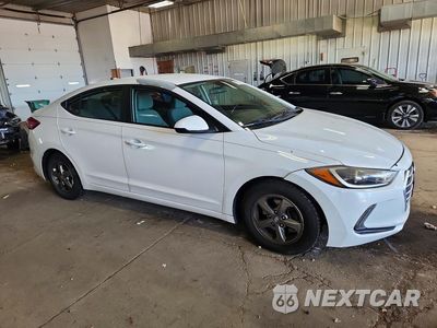 Czwarte zdjęcie samochodu z boku: 2017 HYUNDAI ELANTRA ECO VIN:5NPD94LA7HH105538 - miniatura