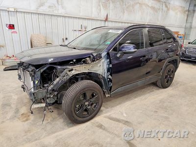 2021 TOYOTA RAV4 XLE 2T3P1RFV7MW210938 - główne zdjęcie licytacji z USA - miniatura