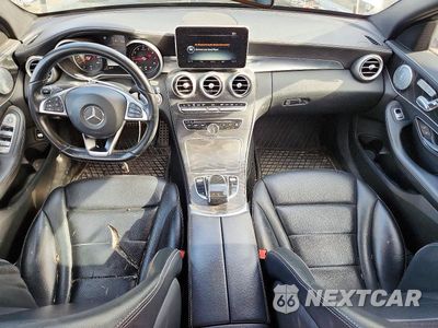 Zdjęcie 8 z 12 samochodu: 2016 MERCEDES-BENZ C 300 VIN:55SWF4JB7GU127709 - miniatura