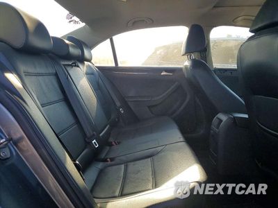 Zdjęcie 10 z 12 samochodu: 2017 VOLKSWAGEN JETTA SEL VIN:3VWL17AJ3HM331476 - miniatura