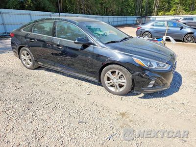 Czwarte zdjęcie samochodu z boku: 2018 HYUNDAI SONATA SPORT VIN:5NPE34AF1JH667607 - miniatura