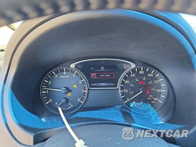 Zdjęcie 9 z 12 samochodu: 2018 NISSAN ALTIMA 2.5 SV VIN:1N4AL3AP1JC140671 - miniatura